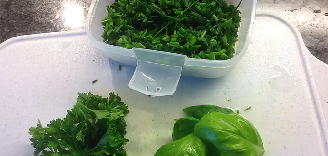 How to Freeze Parsley and Basil