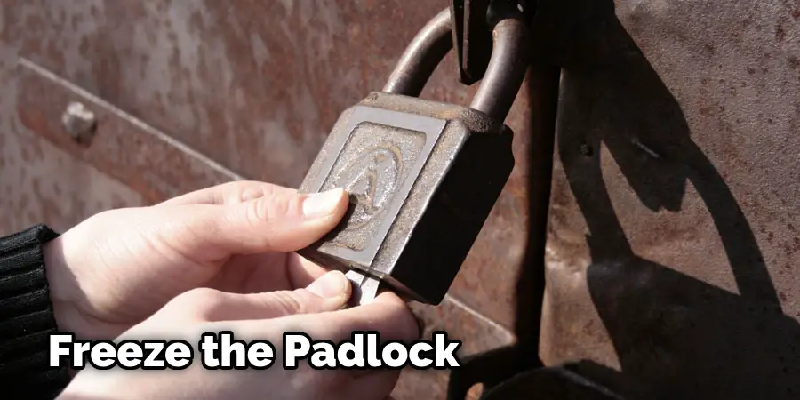 How to Open a Small Padlock without A Key