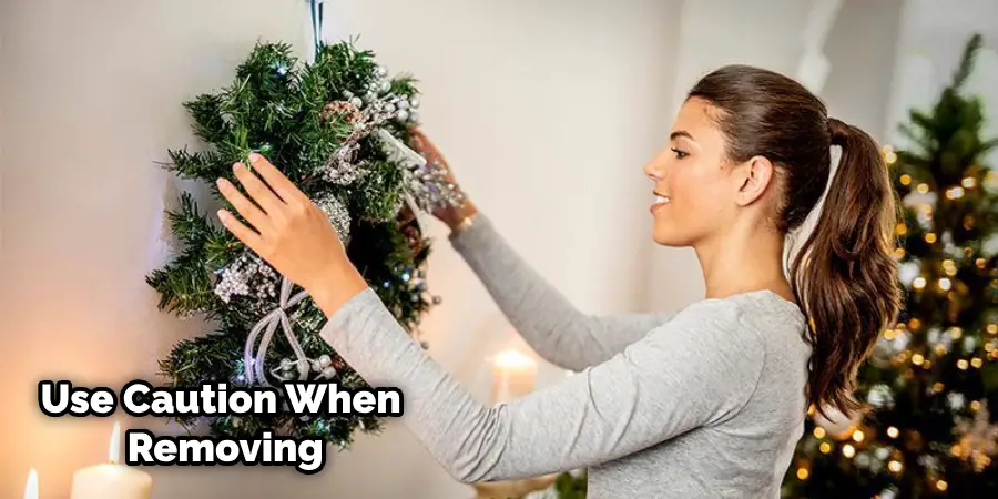 How to Hang Heavy Garland without Damaging Your Walls