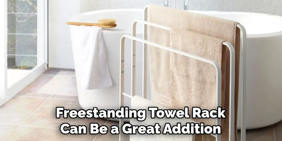 Freestanding Towel Rack Can Be a Great Addition