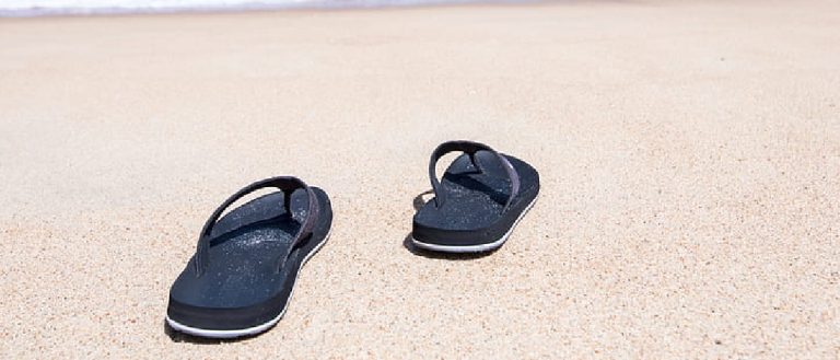 How to Stop Flip-Flops from Squeaking: Silencing the Noise ...