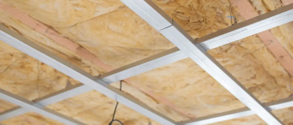 how to soundproof a hollow door