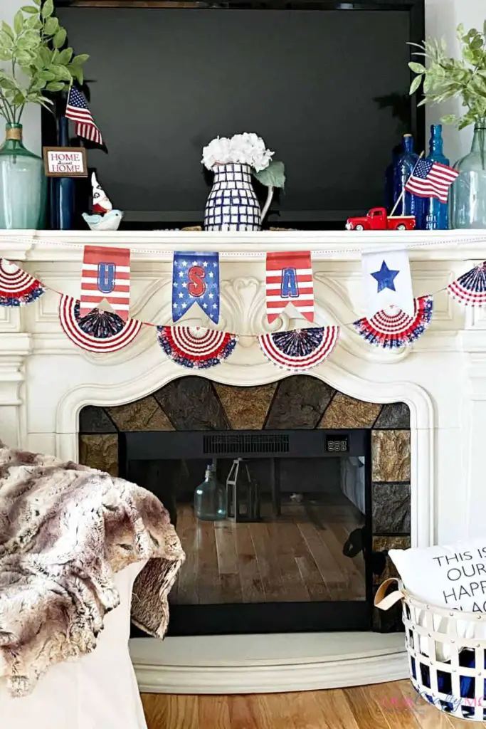 4th of July Mantel Decor
