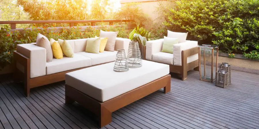 Daybeds with Canopies